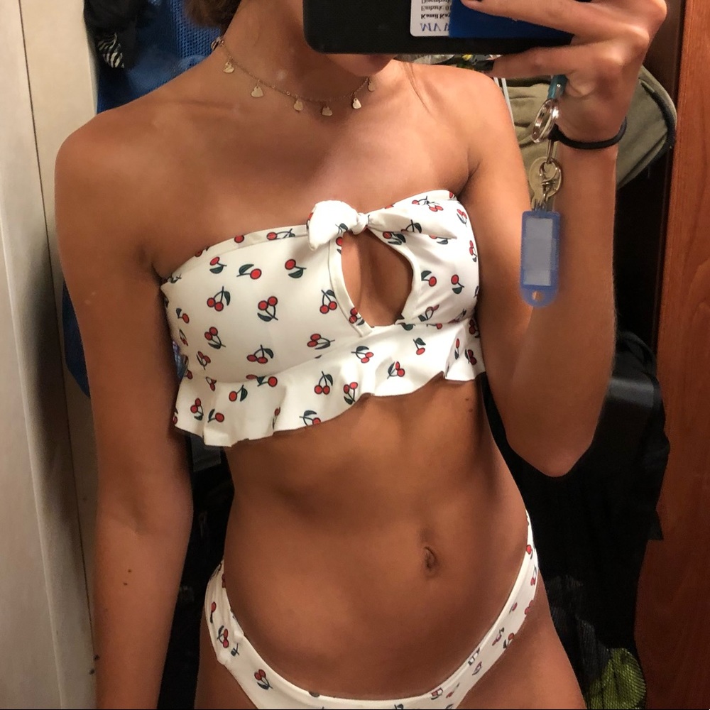 White cherry print ruffle bikini